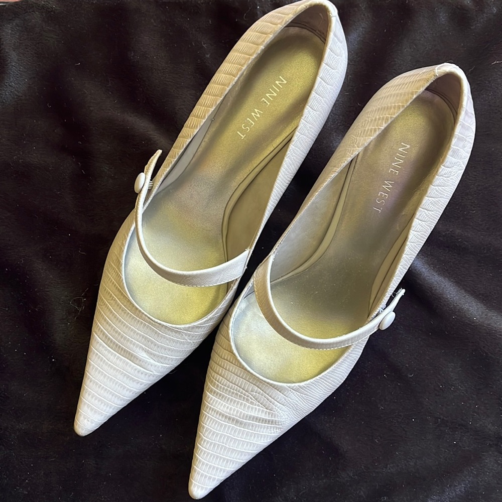 Nine West Donao Cream High Heel shoes, worn only few times